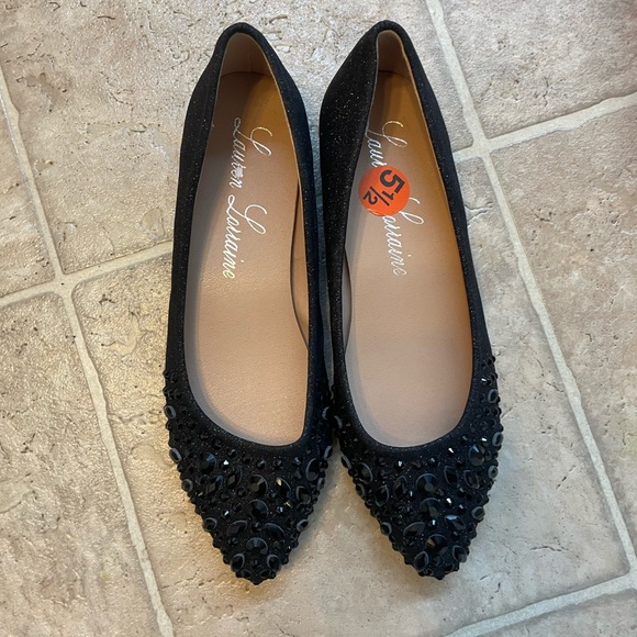 Lauren Lorraine women heels 5 1/2 size black - Picture 6 of 6